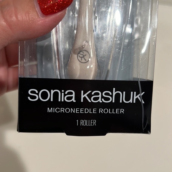Sonia Kashuk microneedle roller, NIB FINAL PRICE! - Picture 4 of 8